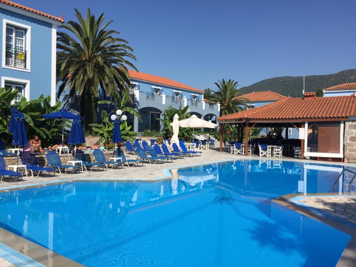 Blue Sky Hotel - Petra - Lesvos - Greece Bagian luar foto