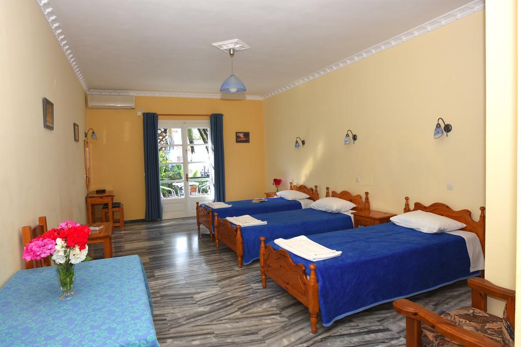 Blue Sky Hotel - Petra - Lesvos - Greece Bagian luar foto
