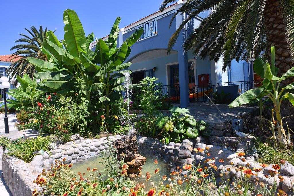 Blue Sky Hotel - Petra - Lesvos - Greece Bagian luar foto