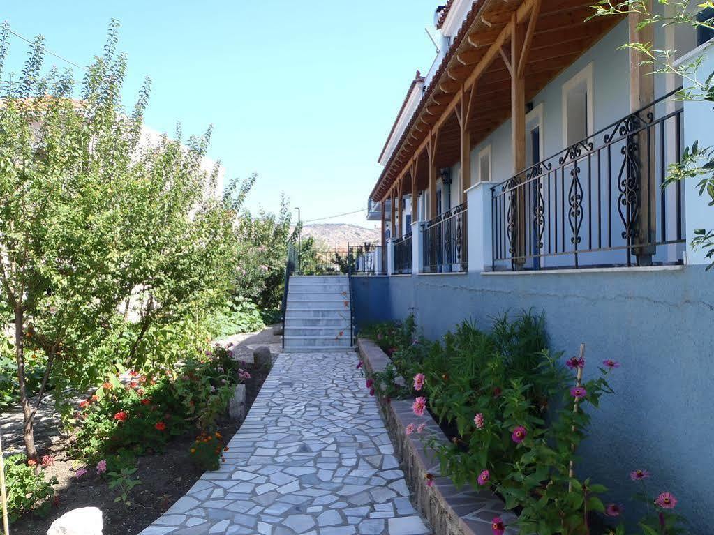 Blue Sky Hotel - Petra - Lesvos - Greece Bagian luar foto
